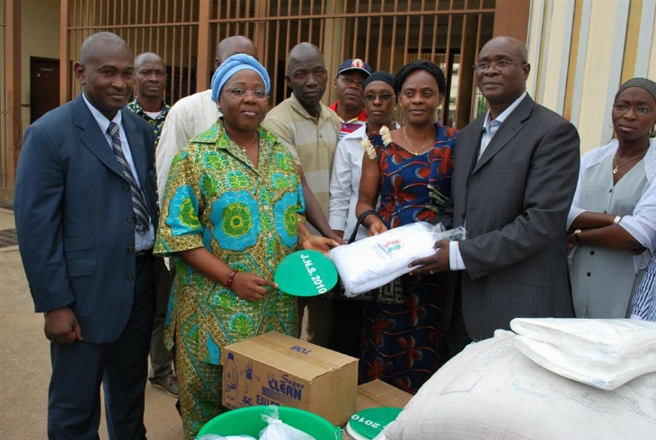 Solidarité : La secrétaire nationale Dr Fatoumata Traoré Diop s’imprègne des réalités de la Maca