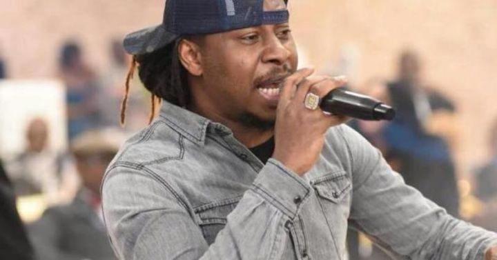 Hommage du Worodougou à Paris: Soum Bill et Saly Djely en prestation