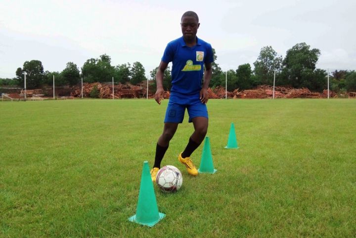 Sport et Etudes : Un jeune ivoirien qui a réussi à pratiquer les deux disciplines partage son expérience