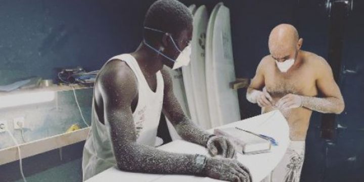Côte d’Ivoire : The West Factory, des planches de surf made in Abidjan