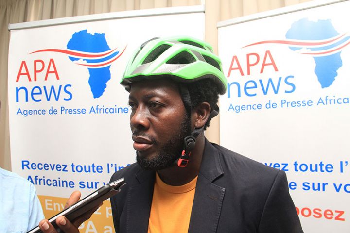 Les journalistes ivoiriens pédalent samedi contre les maladies cardiovasculaires