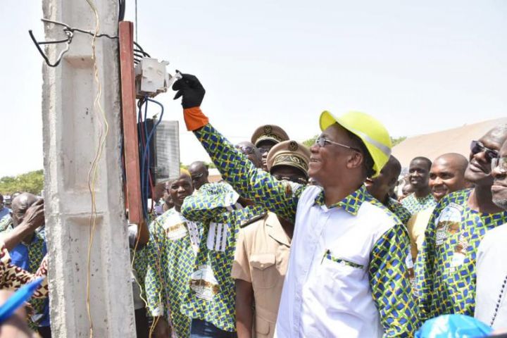 Bruno Koné célèbre la lumière à Timboroni