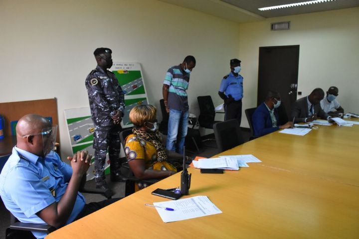 Sécurité routière: Encore 18 permis de conduire retirés des mains de chauffeurs indélicats