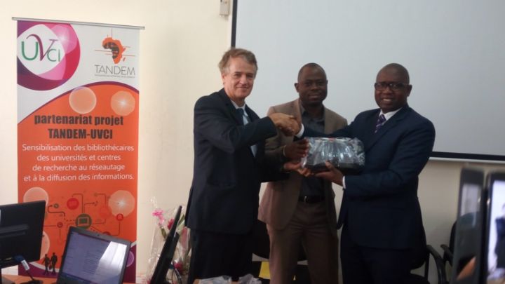 Projet Tandem - UVCI: des bibliothécaires sensibilisés au réseautage et à la diffusion des informations