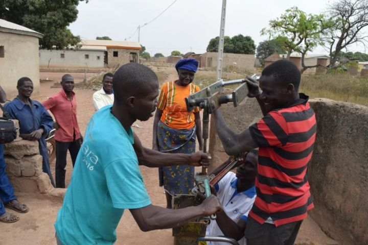 Korhogo – Tangafla: la réparation des pompes hydrauliques sauve les populations qui luttent avec les animaux sur l’eau du barrage