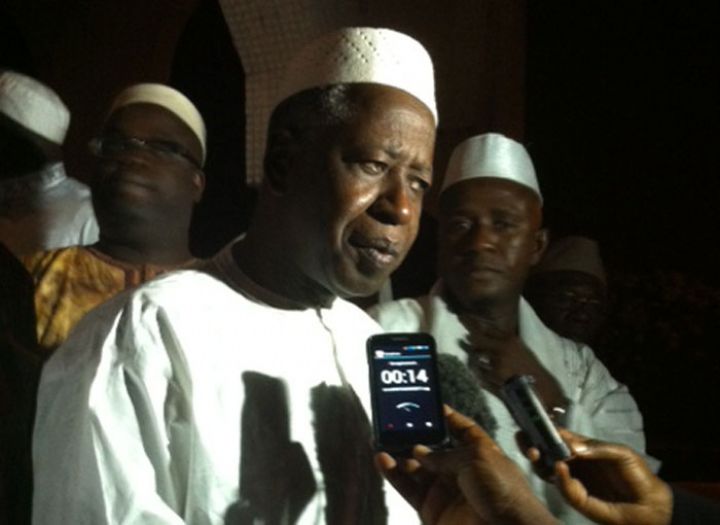 Maouloud et Noël à Abobo : Adama Toungara communie avec sa population et inonde les enfants de cadeaux