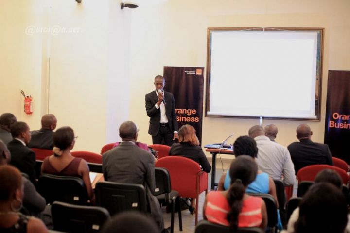 Tourisme :   les hôteliers sensibilisés à l’amélioration de leur service via le digital