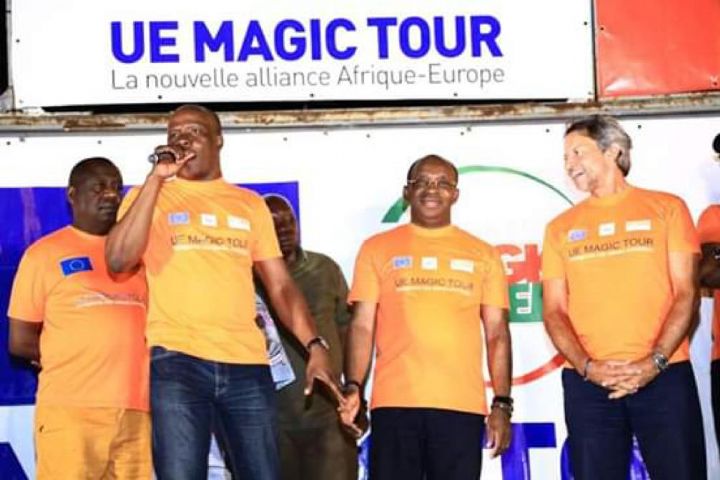 UE /Magic Tour : Siandou Fofana offre un cocktail de tradition et de modernité à Agnibilékrou