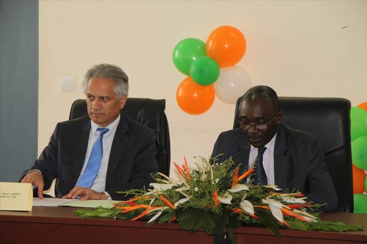 Recherche scientifique / Coopération ivoiro-française :  Gnamien Konan signe un partenariat avec l’IRD