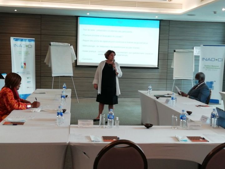 Trente deux administrateurs d’entreprises publiques et privées font leur auto-évaluation à Abidjan