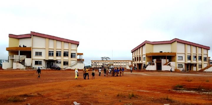 Une école internationale présente des opportunités aux étudiants de l’Université de Man