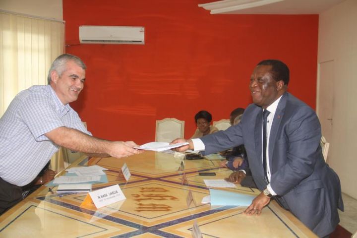 Numérisation des archives de la CEI, vulgarisation du code électorale : L’USAID apporte son appui à la Commission électorale