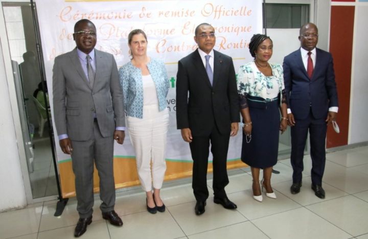 Un outil de bonne gouvernance et de transparence remis au ministère de l’Equipement et l’Entretien routier