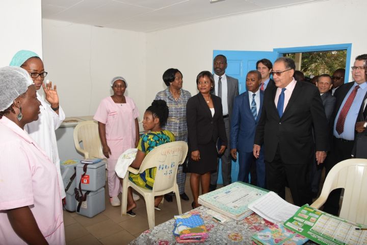 Financement Basé sur la Performance : Le vice président de la Banque mondiale pour l’Afrique en visite à l’Hôpital Général de Bingerville