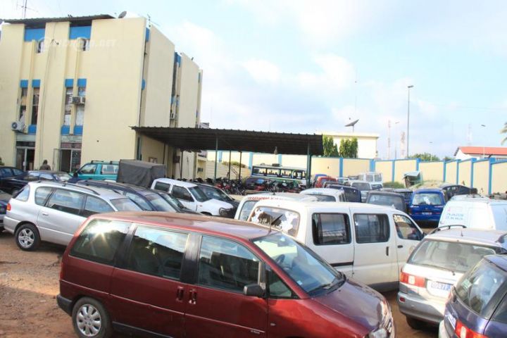 Interdits d’accès au Plateau: une soixantaine de ‘’gbaka’’ et de véhicules banalisés saisis par la police