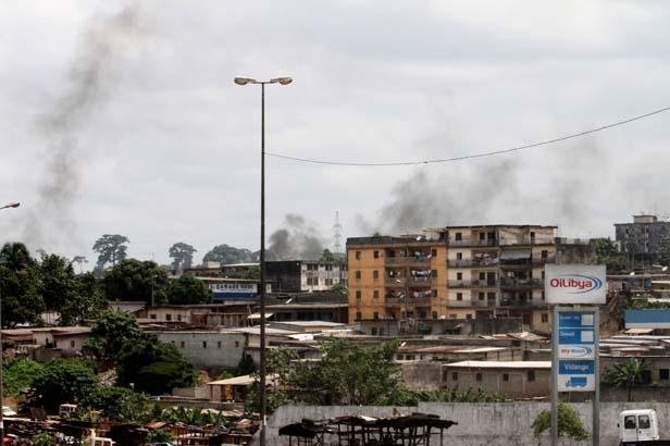 Williamsville : Fusillade dans une station-service / Un pompiste et des clients abattus