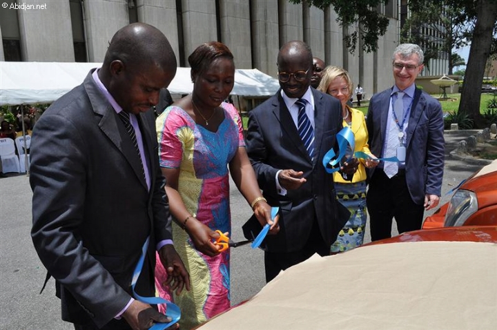 Création d’Emploi : Une dizaine de véhicules mis à la disposition du comité de suivi