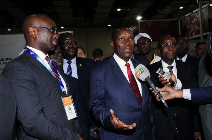 Foire commerciale intra-africaine : Le Vice-Président visite le pavillon Côte d’Ivoire
