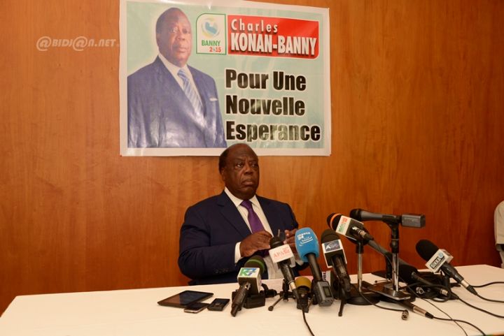 Présidentielle ivoirienne, retrait de Banny : les réactions divergent