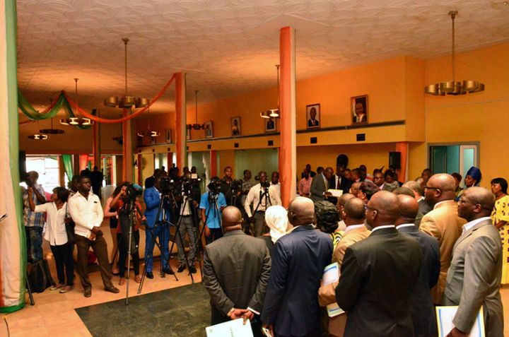 L’Assemblée nationale ivoirienne exige du Burkina Faso le retrait du mandat d’arrêt contre Guillaume Soro