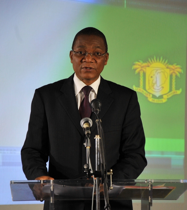 Fonction publique: le gouvernement prend deux décisions sur le sort des concours administratifs 2010