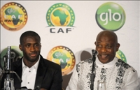 Ballon d’or africain : Alassane Ouattara félicite Yaya Touré après son troisième sacre consécutif