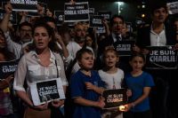 Attentat à Charlie Hebdo : Grand rassemblement des journalistes ivoiriens devant l’ambassade de France à Abidjan, mardi