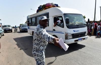 Après 4 jours de mutinerie, Abidjan renaît à la vie, les embouteillages également