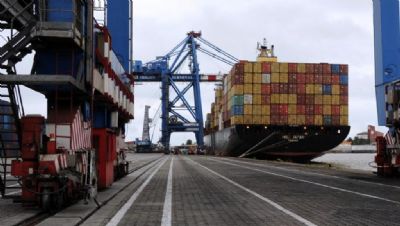 Décongestion du port d’Abidjan : une aire de stationnement des camions en cours de création au PK 27