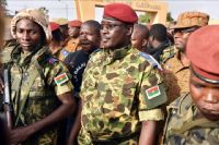 Burkina: l’armée désigne le lieutenant-colonel Zida pour conduire la transition