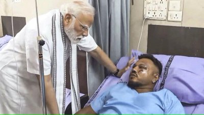 « Je suis sorti des décombres » : le survivant du crash de l'avion d'Air India raconte comment il a échappé à la mort