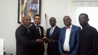 Gala IVOIRE BUILDERS 2017 : Khodor BOURGI, Prix meilleur investisseur réceptionne  son trophée