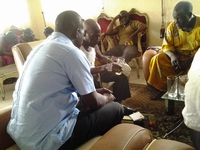 Municipales 2013/ Cocody : «  Dr Arsène Ouattara reçoit les bénédictions du chef de terre de Mpouto, doyen des chefs des six villages de Cocody »