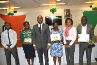 Prix d’excellence 2015 : Les lauréats du ministère de la Promotion de la Jeunesse reçoivent leurs récompenses