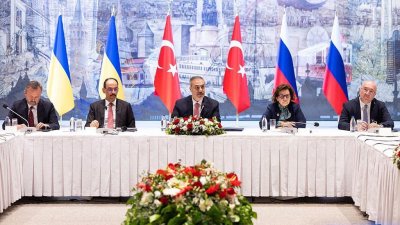 L'Ukraine et la Russie conviennent d'un important échange de prisonniers dans le cadre des premières négociations directes depuis plus de trois ans