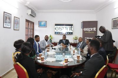 Entreprise de Presse : Le ministre Sidi Tiémoko Touré visite 2A Consulting