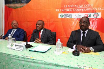 Secteur minier : le gouvernement a mis fin aux activités de 23 400 orpailleurs clandestins sur la période 2018-2019, indique le Ministre Jean-Claude Kouassi