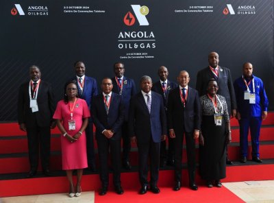 5ème Conférence et Exposition Annuelle sur le Pétrole et le Gaz : le ministre Mamadou Sangafowa-Coulibaly noue des contacts fructueux en Angola