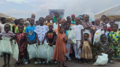 Fête de la Tabaski 2025: plusieurs veuves et orphelins reçoivent des dons de l'ONG AICHA