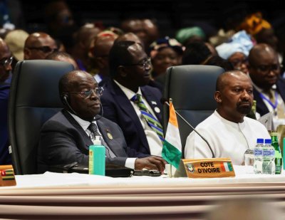  Le Vice-Président de la République a pris part aux travaux du 69e Sommet de la CEDEAO, en Sierra Leone