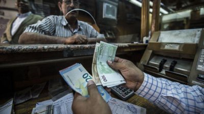 Tout le monde devrait-il bénéficier d'un revenu de base universel ?