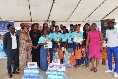 8ème Edition du Concours Féminin d’Art Oratoire et de Débats : Dagloh Fadela Dorcas remporte le « Prix Ong Yelenba-Women In Action de la 2ème Meilleure Oratrice  »