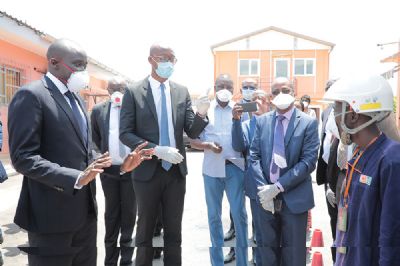 Paiement des factures d’électricité: Abdourahmane Cissé invite à l’utilisation des moyens digitaux