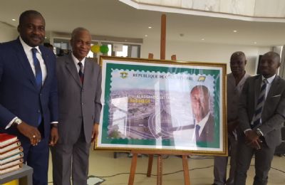 Journée mondiale de la Poste: 4 nouveaux timbres-poste émis en hommage au Président Ouattara