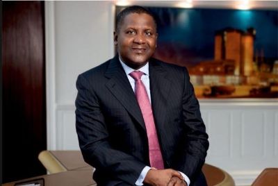 Quand le milliardaire nigérian Dangote retirait 10 millions de dollars en  liquide juste pour les voir