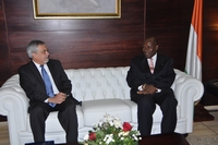 USA - CI : Carter III a échangé avec Duncan sur le renforcement de la coopération