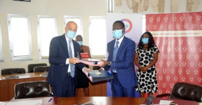 Deux conventions de crédit d’un montant de 175 millions d’euros signées entre l’AFD et la BOAD pour la riposte face au Covid19 et la finance climat (communiqué)