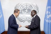 Présentation des lettres de créance de  S.E.M Claude Bouah-Kamon  Ambassadeur, représentant permanent  de la république de Cote d’Ivoire auprès des nations unies à S.E.M Ban Ki-Moon Secrétaire général des nations unies