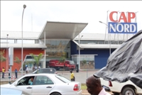 Riviera 2 / Incendie à Cap Nord : un grand magasin de vêtements  part en fumée