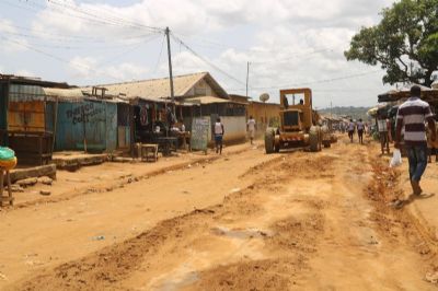 Cocody / Le maire  Mathias N’GOAN  Aka lance de grands travaux de voirie